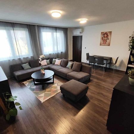 Apartman Dominika Rovinka Exterior foto